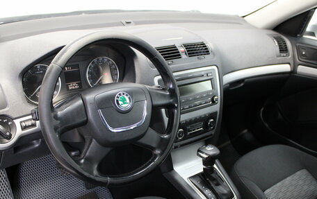 Skoda Octavia, 2013 год, 695 000 рублей, 10 фотография