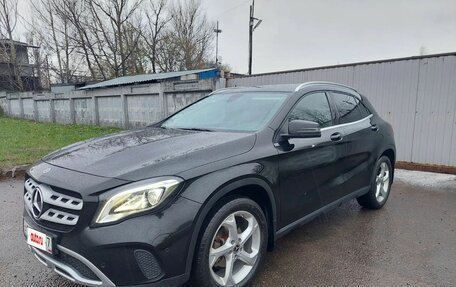 Mercedes-Benz GLA, 2017 год, 1 570 000 рублей, 3 фотография