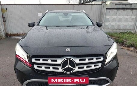 Mercedes-Benz GLA, 2017 год, 1 570 000 рублей, 2 фотография