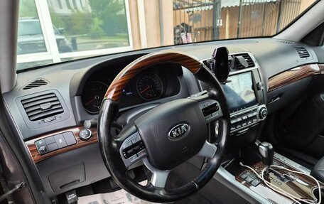 KIA Mohave I, 2017 год, 3 000 000 рублей, 10 фотография