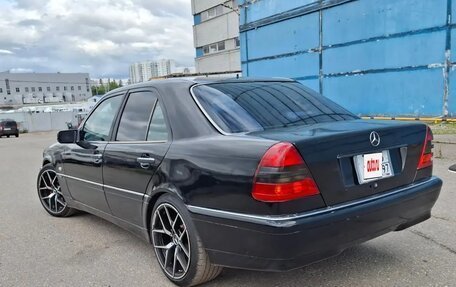 Mercedes-Benz C-Класс, 1999 год, 650 000 рублей, 4 фотография