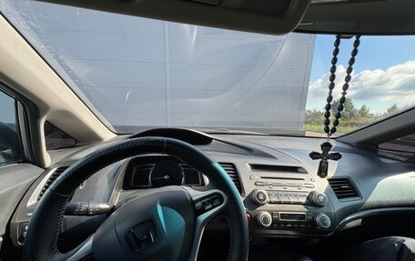 Honda Civic VIII, 2009 год, 695 000 рублей, 10 фотография