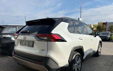Toyota RAV4, 2019 год, 3 455 000 рублей, 6 фотография