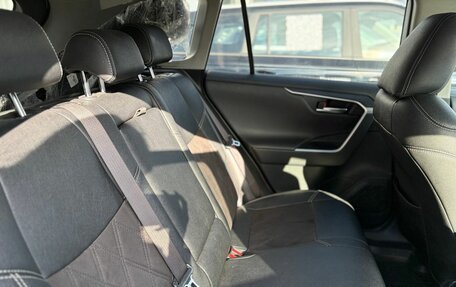 Toyota RAV4, 2019 год, 3 455 000 рублей, 16 фотография