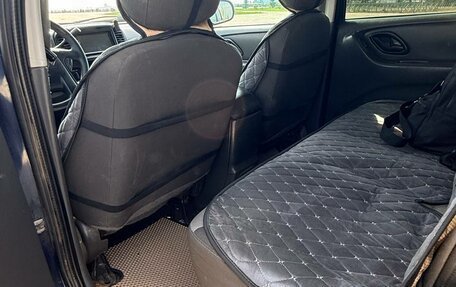 Ford Escape II, 2003 год, 450 000 рублей, 15 фотография