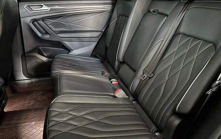 Volkswagen Tiguan II, 2023 год, 2 865 275 рублей, 9 фотография
