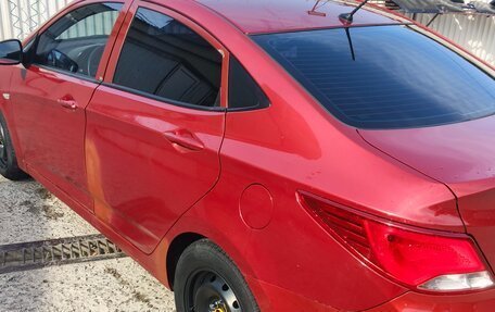 Hyundai Solaris II рестайлинг, 2016 год, 680 000 рублей, 2 фотография