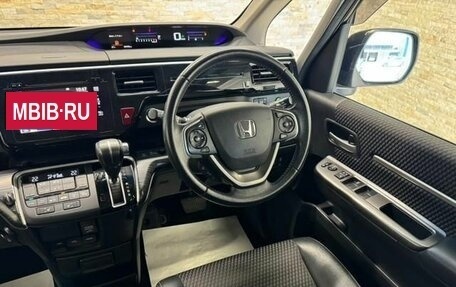 Honda Stepwgn IV, 2015 год, 1 820 000 рублей, 19 фотография