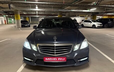 Mercedes-Benz E-Класс, 2012 год, 1 830 000 рублей, 1 фотография