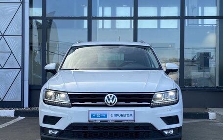 Volkswagen Tiguan II, 2018 год, 2 349 000 рублей, 2 фотография