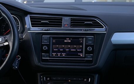 Volkswagen Tiguan II, 2018 год, 2 349 000 рублей, 12 фотография