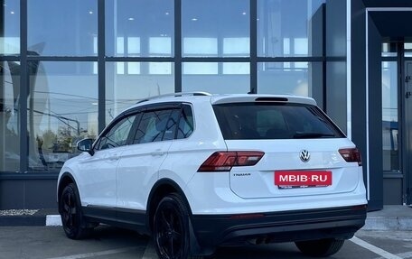 Volkswagen Tiguan II, 2018 год, 2 349 000 рублей, 7 фотография