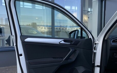 Volkswagen Tiguan II, 2018 год, 2 349 000 рублей, 16 фотография