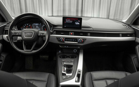 Audi A4, 2018 год, 1 980 000 рублей, 7 фотография
