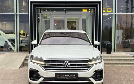 Volkswagen Touareg III, 2020 год, 3 900 000 рублей, 3 фотография