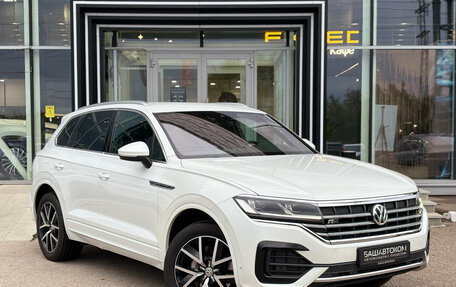 Volkswagen Touareg III, 2020 год, 3 900 000 рублей, 4 фотография