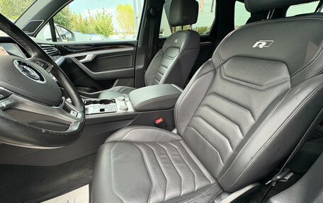 Volkswagen Touareg III, 2020 год, 3 900 000 рублей, 16 фотография