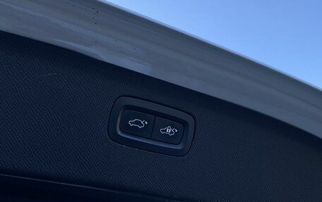 Volvo XC90 II рестайлинг, 2017 год, 2 599 000 рублей, 12 фотография