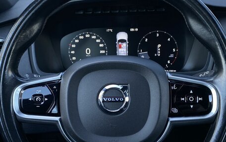 Volvo XC90 II рестайлинг, 2017 год, 2 599 000 рублей, 17 фотография