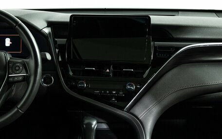 Toyota Camry, 2023 год, 3 649 000 рублей, 14 фотография