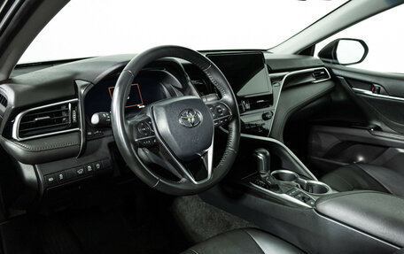 Toyota Camry, 2023 год, 3 649 000 рублей, 11 фотография
