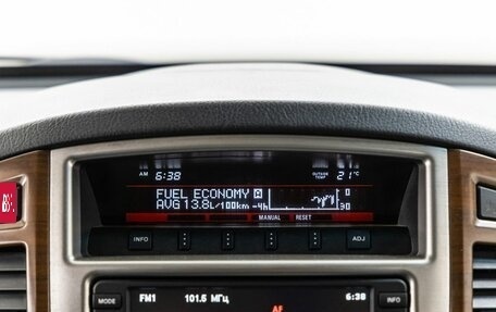 Mitsubishi Pajero IV, 2011 год, 2 390 000 рублей, 19 фотография