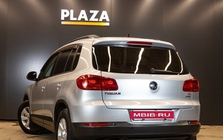 Volkswagen Tiguan I, 2012 год, 1 313 000 рублей, 3 фотография