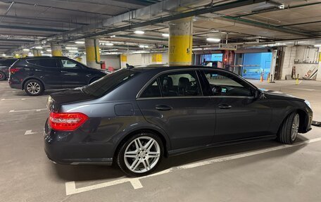 Mercedes-Benz E-Класс, 2012 год, 1 830 000 рублей, 3 фотография