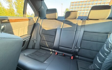 Mercedes-Benz E-Класс, 2012 год, 1 830 000 рублей, 24 фотография