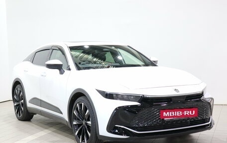 Toyota Crown, 2022 год, 5 550 000 рублей, 3 фотография