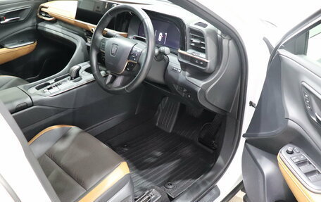 Toyota Crown, 2022 год, 5 550 000 рублей, 17 фотография
