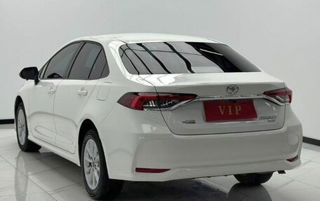 Toyota Corolla, 2023 год, 1 550 000 рублей, 4 фотография