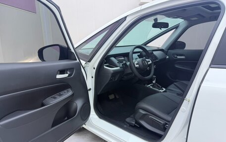 Honda Fit, 2022 год, 1 400 000 рублей, 8 фотография