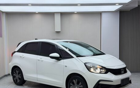 Honda Fit, 2022 год, 1 400 000 рублей, 3 фотография