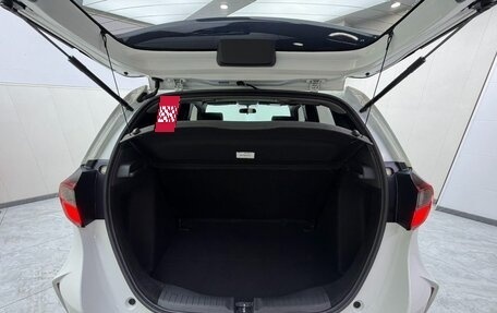 Honda Fit, 2022 год, 1 400 000 рублей, 20 фотография
