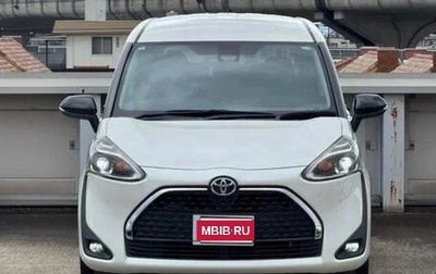 Toyota Sienta II, 2022 год, 1 490 000 рублей, 1 фотография
