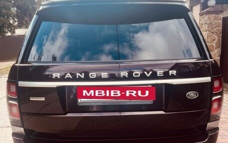 Land Rover Range Rover IV рестайлинг, 2018 год, 4 900 000 рублей, 7 фотография
