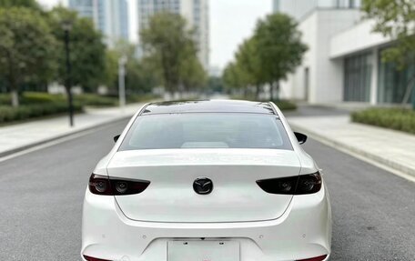 Mazda 3, 2022 год, 1 090 000 рублей, 5 фотография