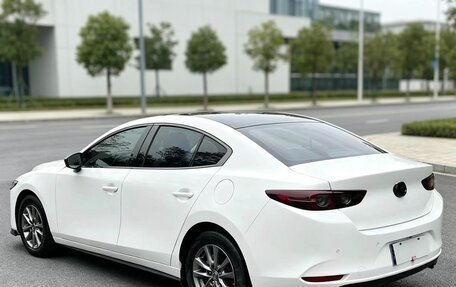Mazda 3, 2022 год, 1 090 000 рублей, 6 фотография