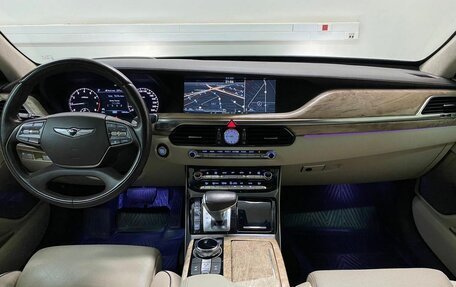 Genesis G90 I рестайлинг, 2017 год, 1 850 000 рублей, 12 фотография
