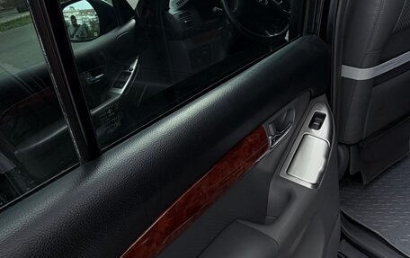 Toyota Land Cruiser Prado 120 рестайлинг, 2006 год, 2 550 000 рублей, 12 фотография