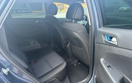 Hyundai Tucson III, 2018 год, 2 337 000 рублей, 21 фотография