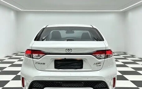 Toyota Corolla, 2023 год, 1 690 000 рублей, 5 фотография