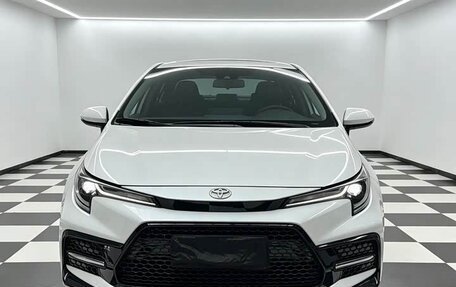 Toyota Corolla, 2023 год, 1 690 000 рублей, 2 фотография