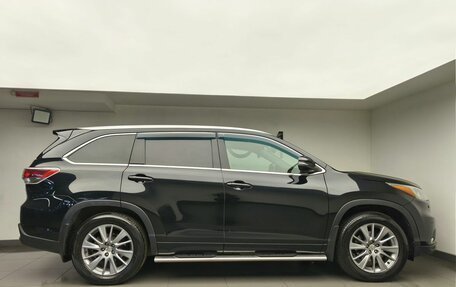 Toyota Highlander III, 2015 год, 2 698 000 рублей, 6 фотография