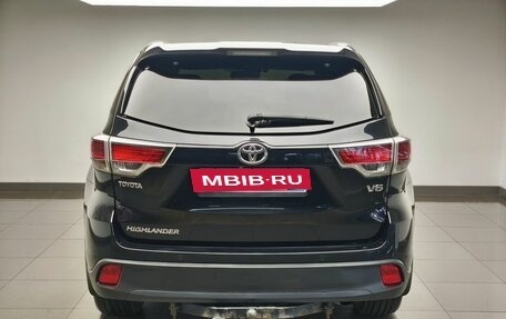 Toyota Highlander III, 2015 год, 2 698 000 рублей, 4 фотография