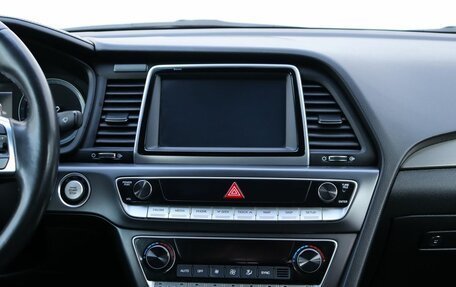 Hyundai Sonata VII, 2017 год, 1 849 000 рублей, 19 фотография