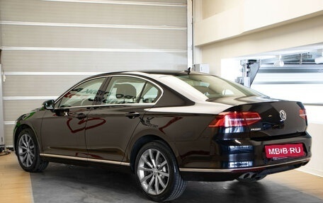Volkswagen Passat B8 рестайлинг, 2018 год, 2 440 000 рублей, 6 фотография