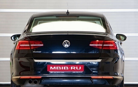 Volkswagen Passat B8 рестайлинг, 2018 год, 2 440 000 рублей, 5 фотография