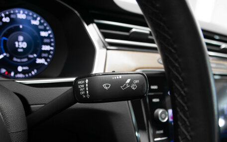Volkswagen Passat B8 рестайлинг, 2018 год, 2 440 000 рублей, 17 фотография